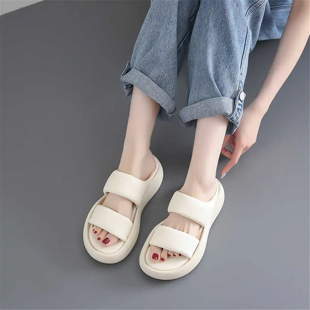 Size 39 Strips Summer Shoes Sa - Fitness Yoga Youth recension och pris