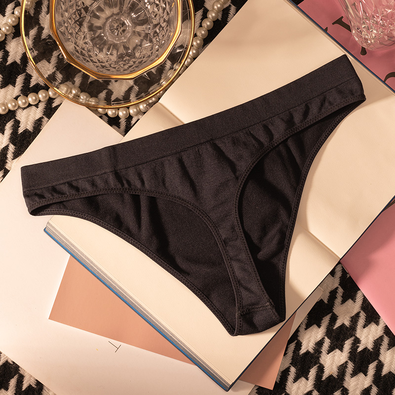 Low Waist Sexy Thong Women Pan - Yoga & Fitness With Faye The Well Being Studio Abbots Langley recension och pris